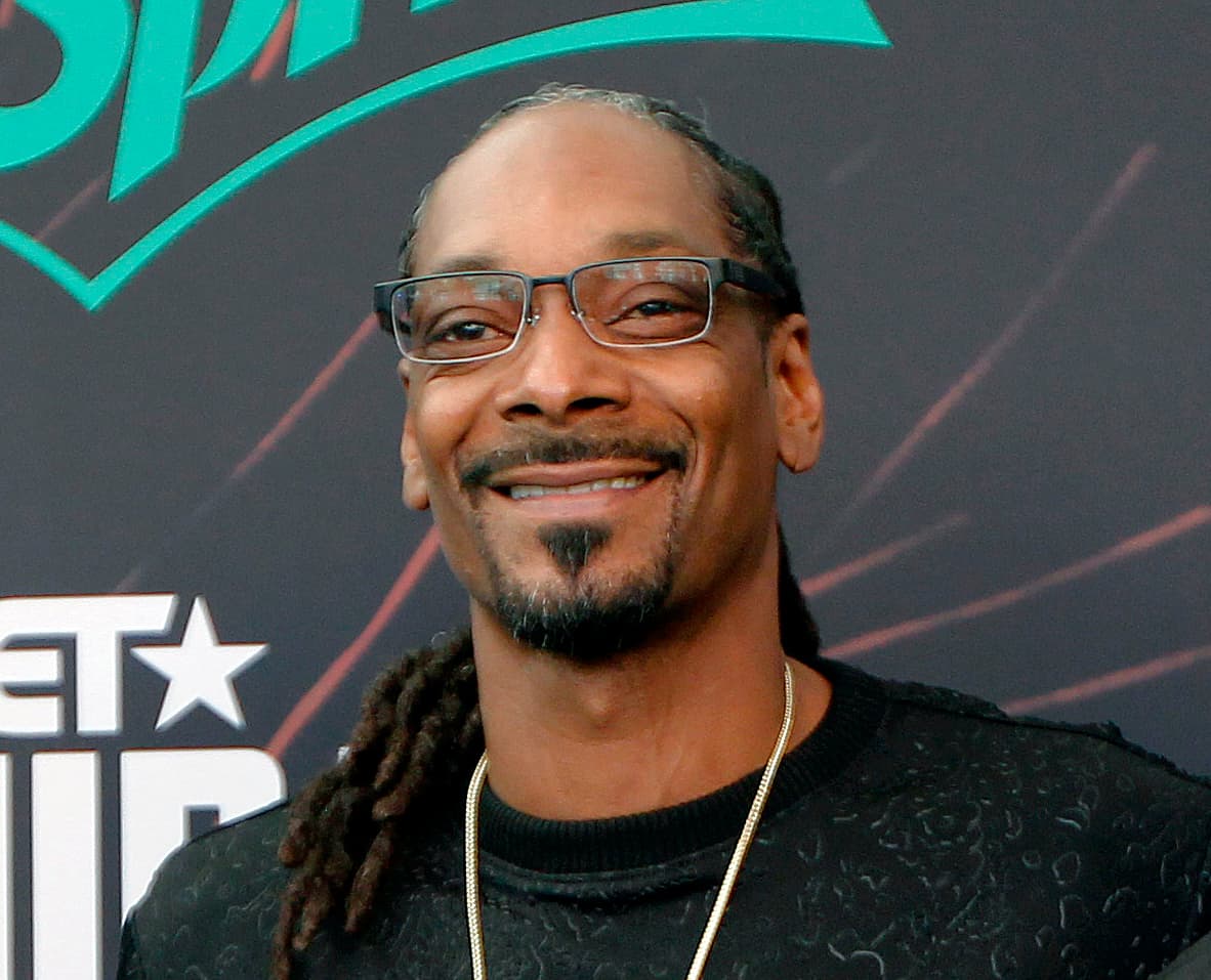 Snoop Dog y LeBron James contestan a Drew Brees