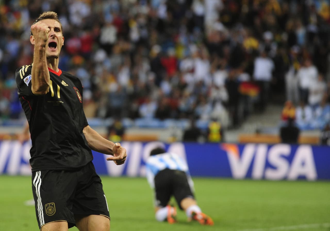 El tanto llegó como un baño de agua fría para los argentinos y como un impulso anímico para los alemanes, que asumieron el partido con mayor confianza.