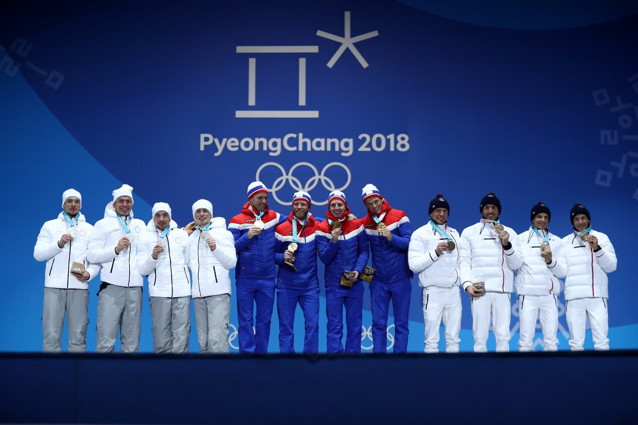 El equipo noruego se llevó la medalla de oro en el relevo 4 x 10 Km de Cross Country Skiing.