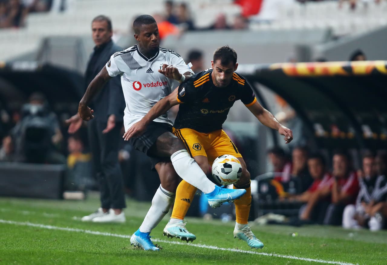 Acumulan un partido ganado y uno perdido en fase de grupos de Europa League.