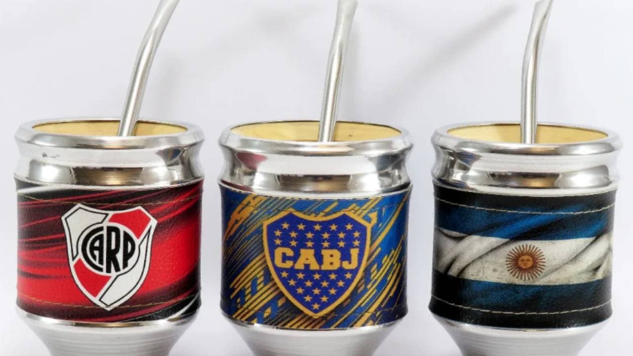 Los equipos más populares de Argentina, River Plate y Boca Juniors.