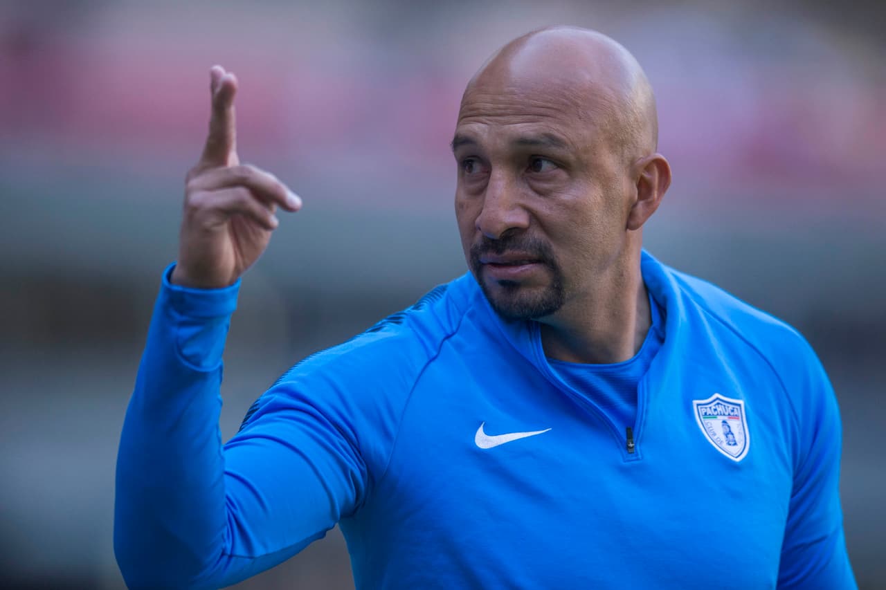 A sus 45 años, Pérez es un ejemplo a nivel mundial de longevidad y profesionalismo, a pesar de que ya anunció que este año se retirará.