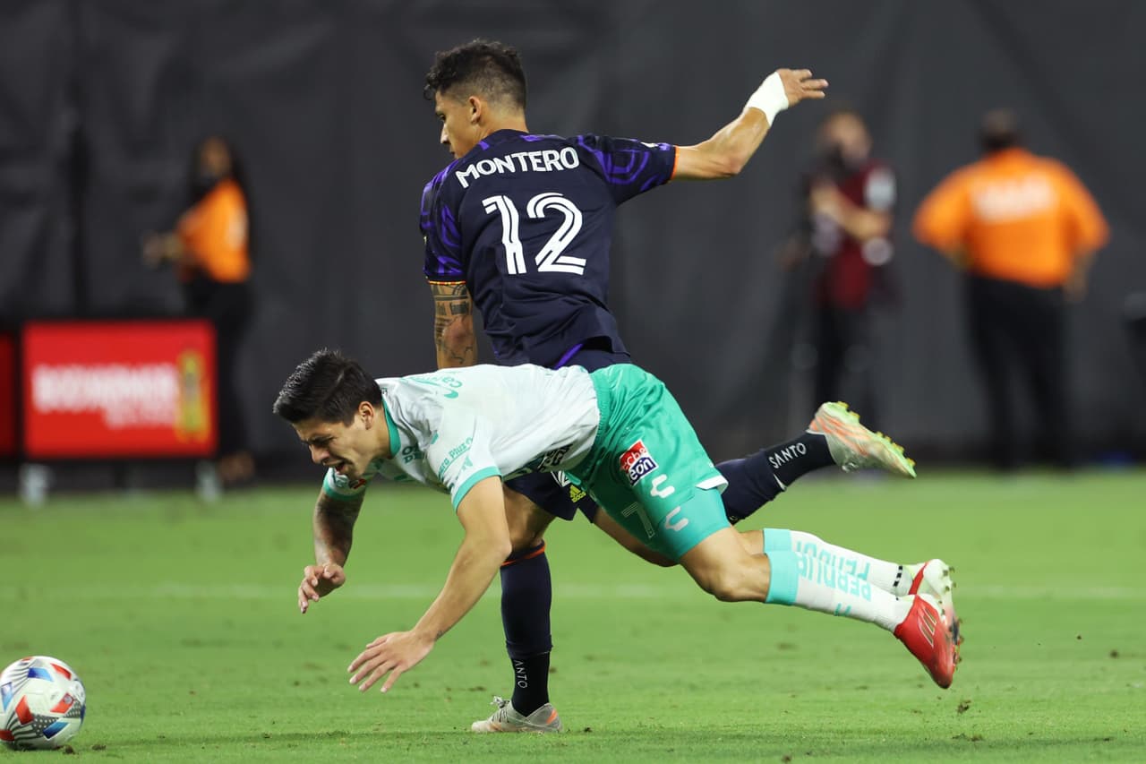 León remontó una desventaja de 1-0 y terminan quedandose con el encuentro 2-3 y se coronan en la Leagues Cup.
