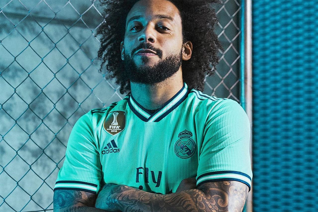 Marcelo en el uniforme alternativo, aquí se aprecian mejor los detalles de esta quipación.