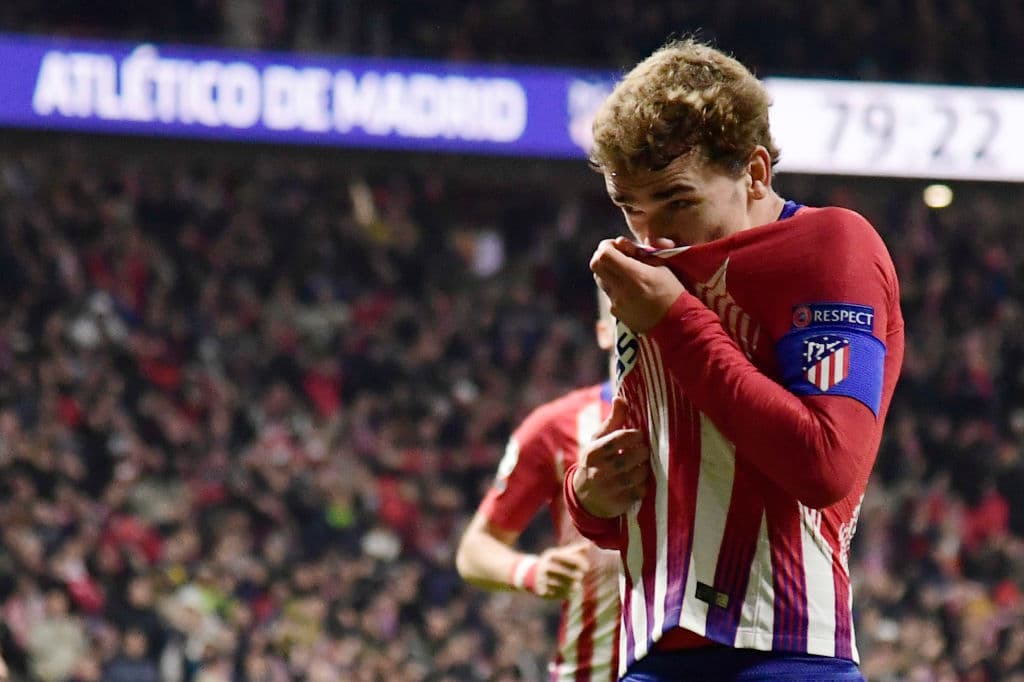 El francés es un apasionado de la NBA y, en especial, de Derrick Rose y de los Chicago Bulls. Cuando tiene oportunidad va a ver partidos a Estados Unidos y suele lucir en redes camisetas de diferentes equipos de la mejor liga del mundo.