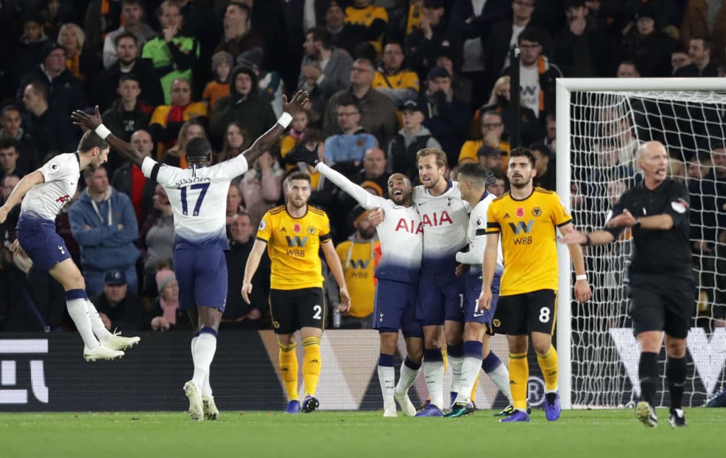 El triunfo deja al Tottenham con 24 puntos en el cuarto lugar de la tabla, mientras Wolverhampton se queda en la casilla 11 con 15 unidades.