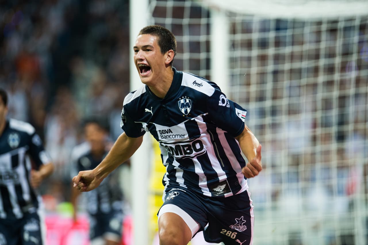 Monterrey goleó 3-0 a Benfica