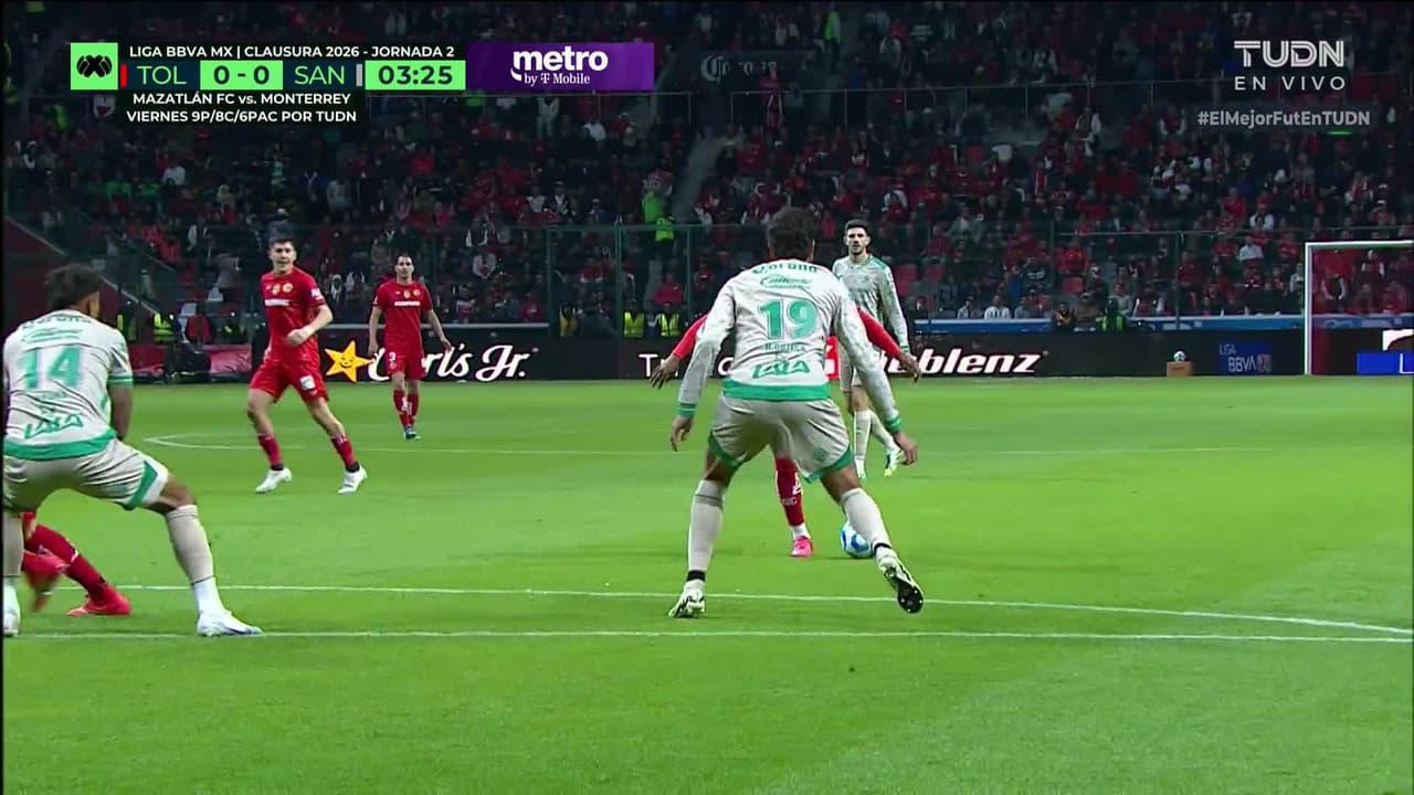 ¡TIRO ATAJADO! disparo por Helinho.