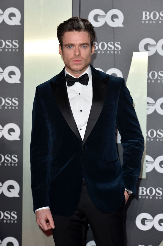 Narra las andanzas de dos amigos de la infancia, Bill y Epstein, en Yukón, la capital del oro, a finales de la década de 1890.
<br>