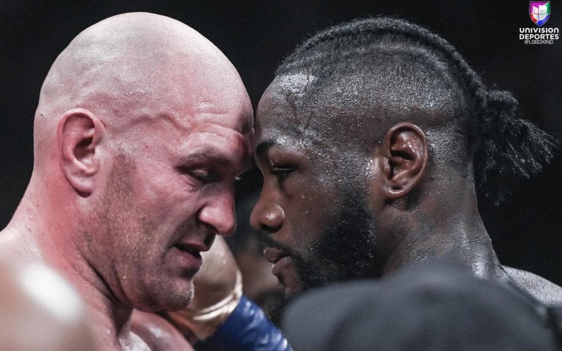 Tyson Fury vs Deontay Wilder, cara a cara en su pelea de diciembre de 2018.