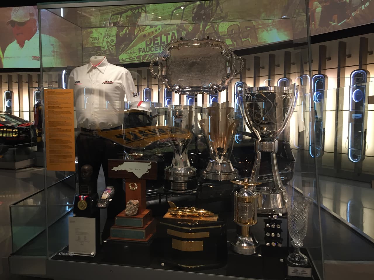 La evolución de los trofeos y los distintos galardones que se entregan en la categoría.