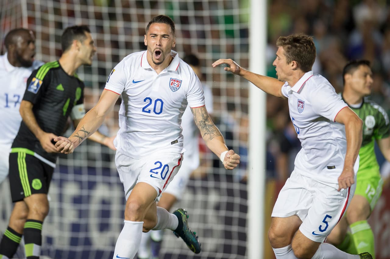Geoff Cameron apareció con un tremendo testarazo que brindó a Estados Unidos esperanza en el juego , además siempre estuvo atento al encuentro pero su gol de poco sirvió. Calificación 9