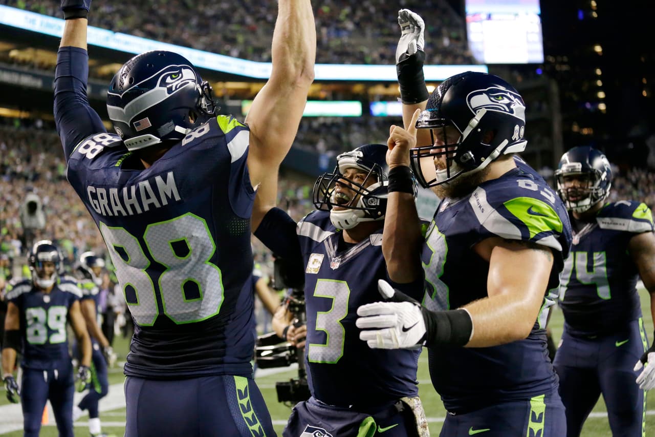 Seattle derrotó a Buffalo en partidazo de Lunes por la Noche