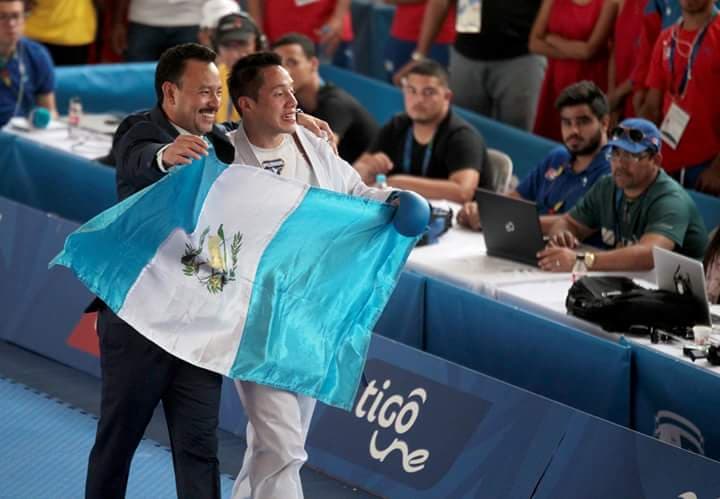 En el karate de 74kg el guatemalteco Allan Maldonado fue medalla de oro. Jhosed Ortuño (Venezuela) logró la plata, Darian Díaz (Cuba) y Gabriel Vargas (Costa Rica) el bronce.