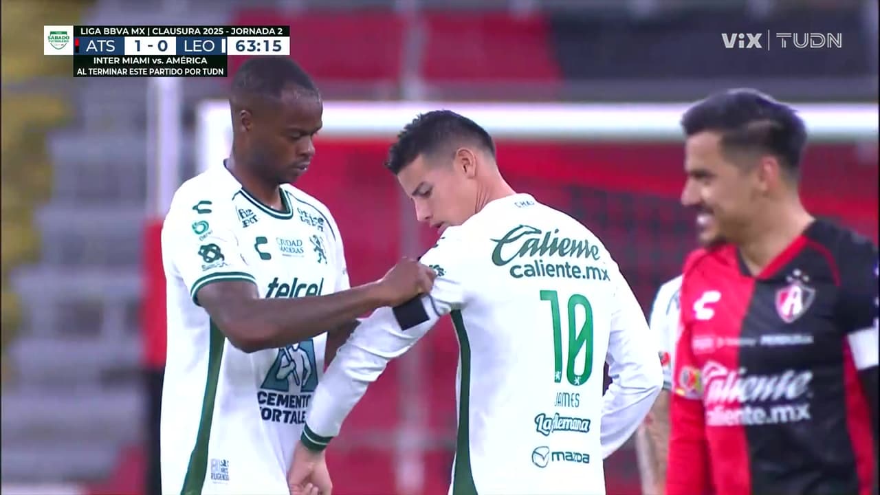 ¡El debut de James! El colombiano ya es capitán con los esmeraldas