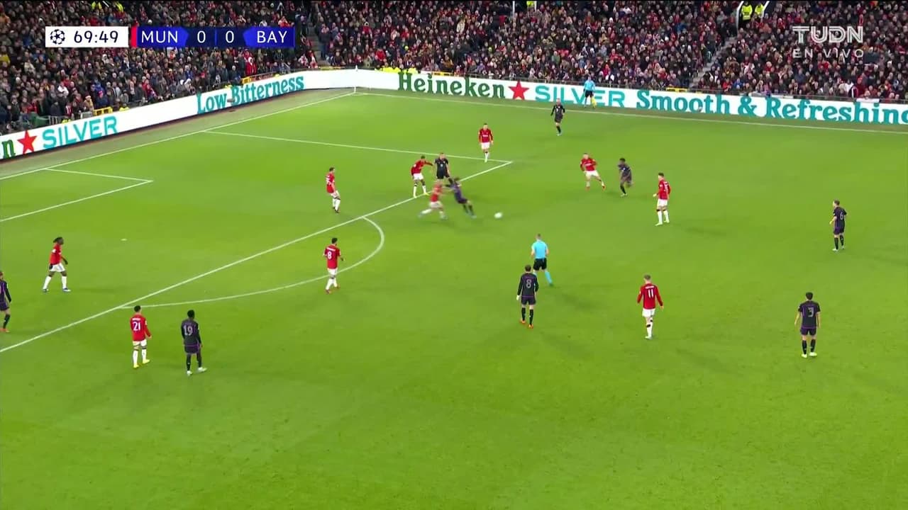 ¡GOL!  anota para FC Bayern München. Kingsley Coman