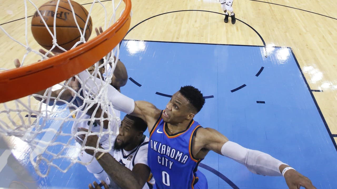 Russell Westbrook anotó 45 puntos para el Thunder.