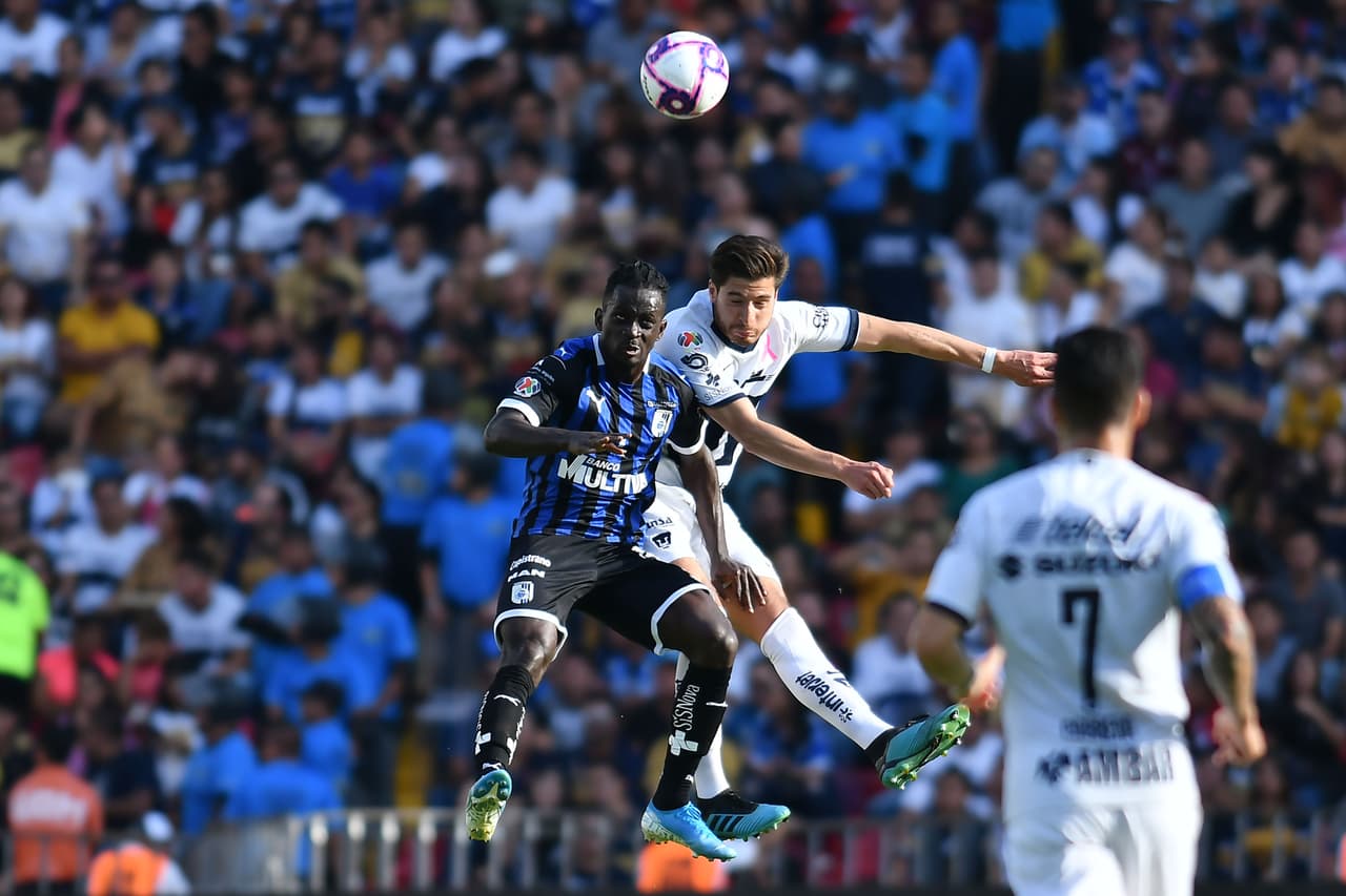 Con goles de Jordan Sierra (26), Aké Loba (29) y Enrique Triverio (82), Querétaro golea y se lleva los tres puntos en casa.