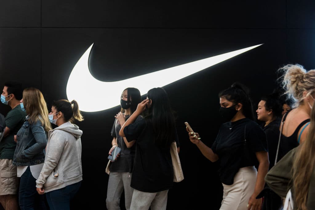 Nike | Durante la pandemia, se conectó con los clientes a través de videos de capacitación gratuitos en YouTube y al hacer su aplicación Training Club gratuita, adquiriendo 25 millones de nuevos miembros en el cuarto trimestre fiscal.