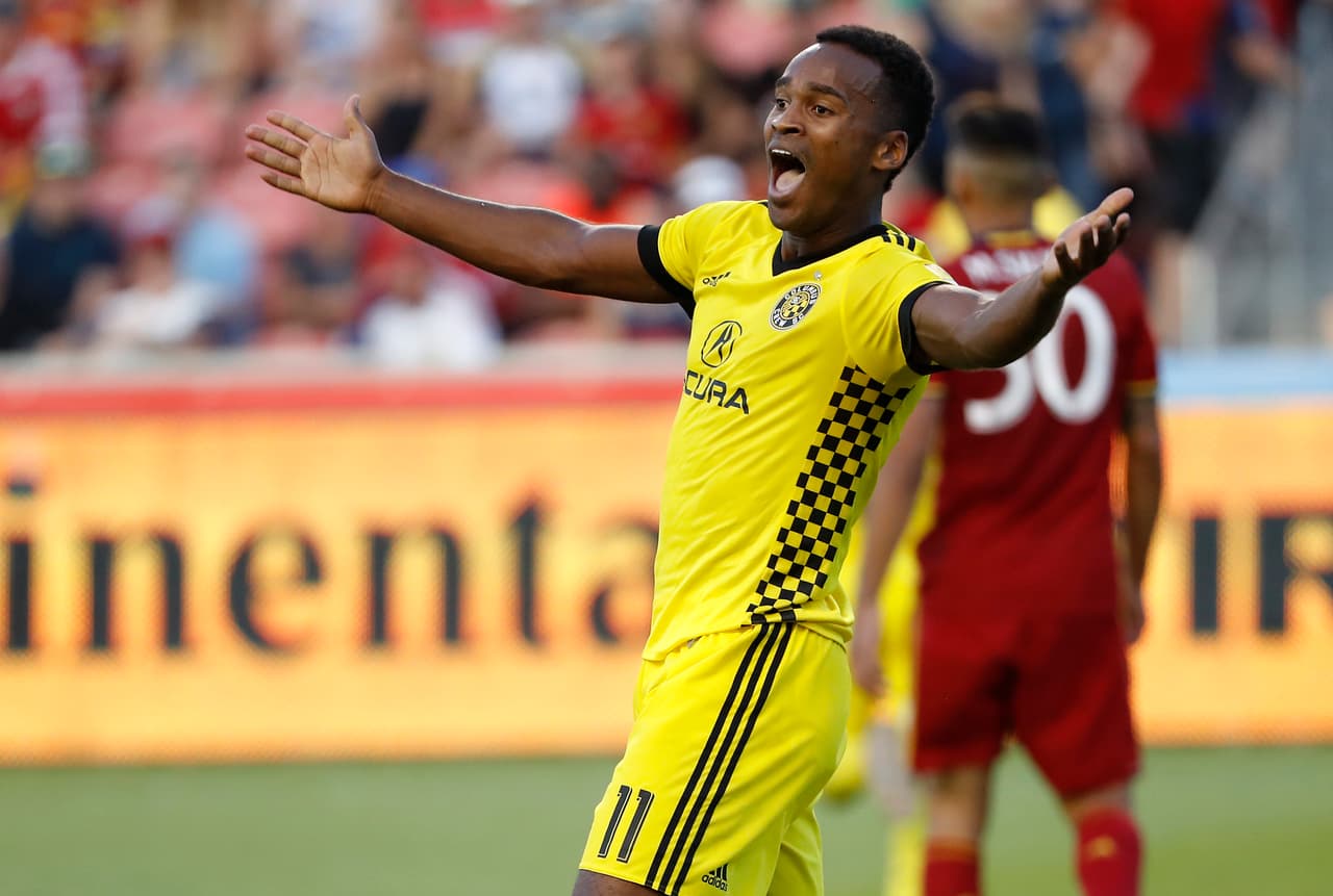 El atacante de Columbus Crew Ola Kamara fue quien sacó la cara por su club al anotar un doblete y empatar por 2-2 ante Real Salt Lake.