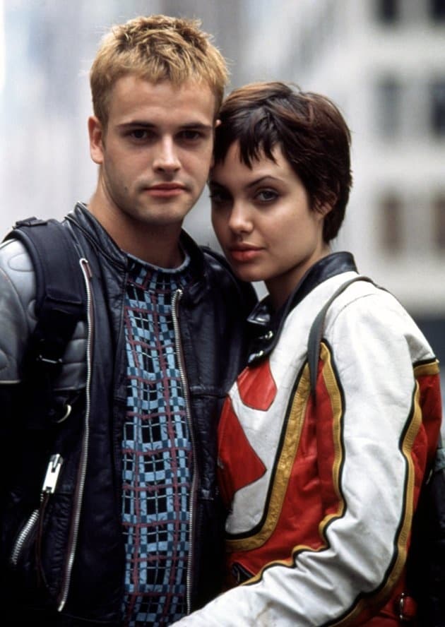 Jolie y Miller se conocieron en el set de la película ‘Hackers’, filmada en 1995.
