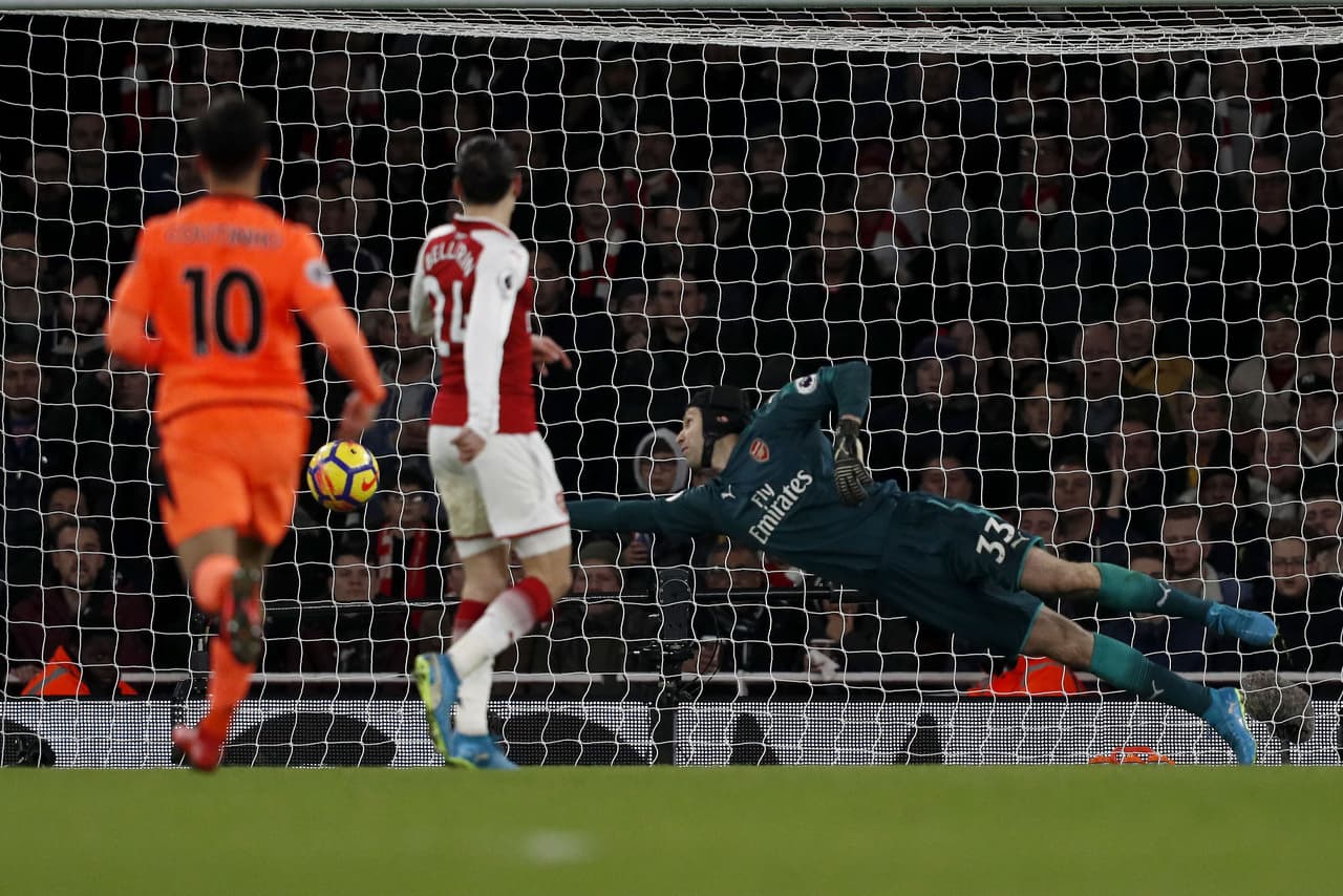 Sin embargo, al minuto 56, el propio Salah se encargó de ampliar la ventaja y empeorar el panorama para los locales con este remate.