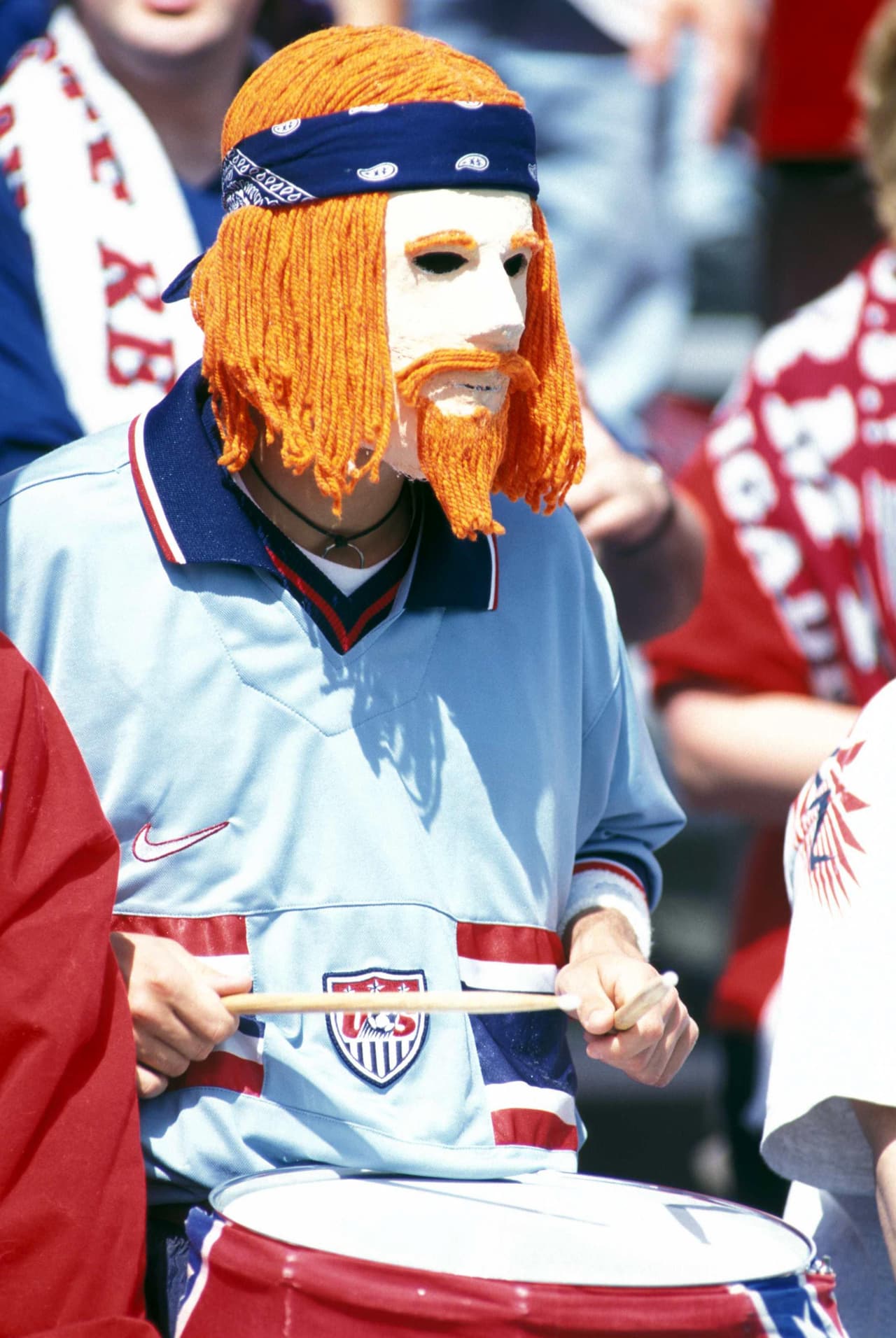 En las gradas del Azteca ya había presencia estadounidense en lo que de otra forma fue un mosaico verde.