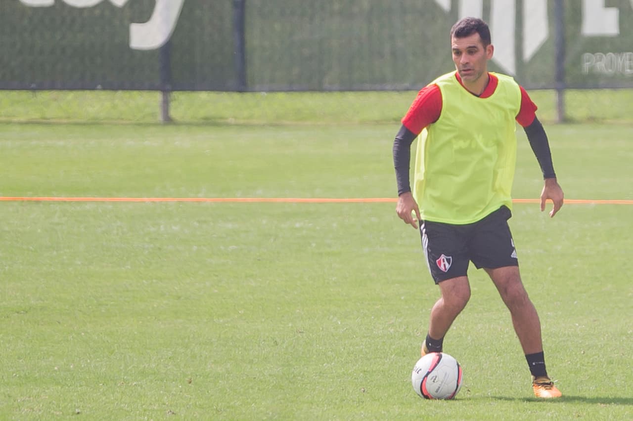Rafael Márquez Álvarez se reintegró a los trabajos del primer equipo de Atlas FC, con el fin de mantenerse en excelente forma física para cuando llegue el momento de su regreso a las canchas.