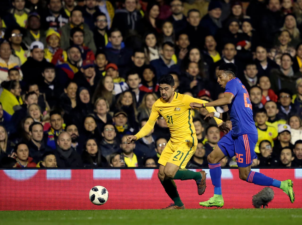 Los arranques australianos fueron controlados por la defensa colombiana en ambos periodos.