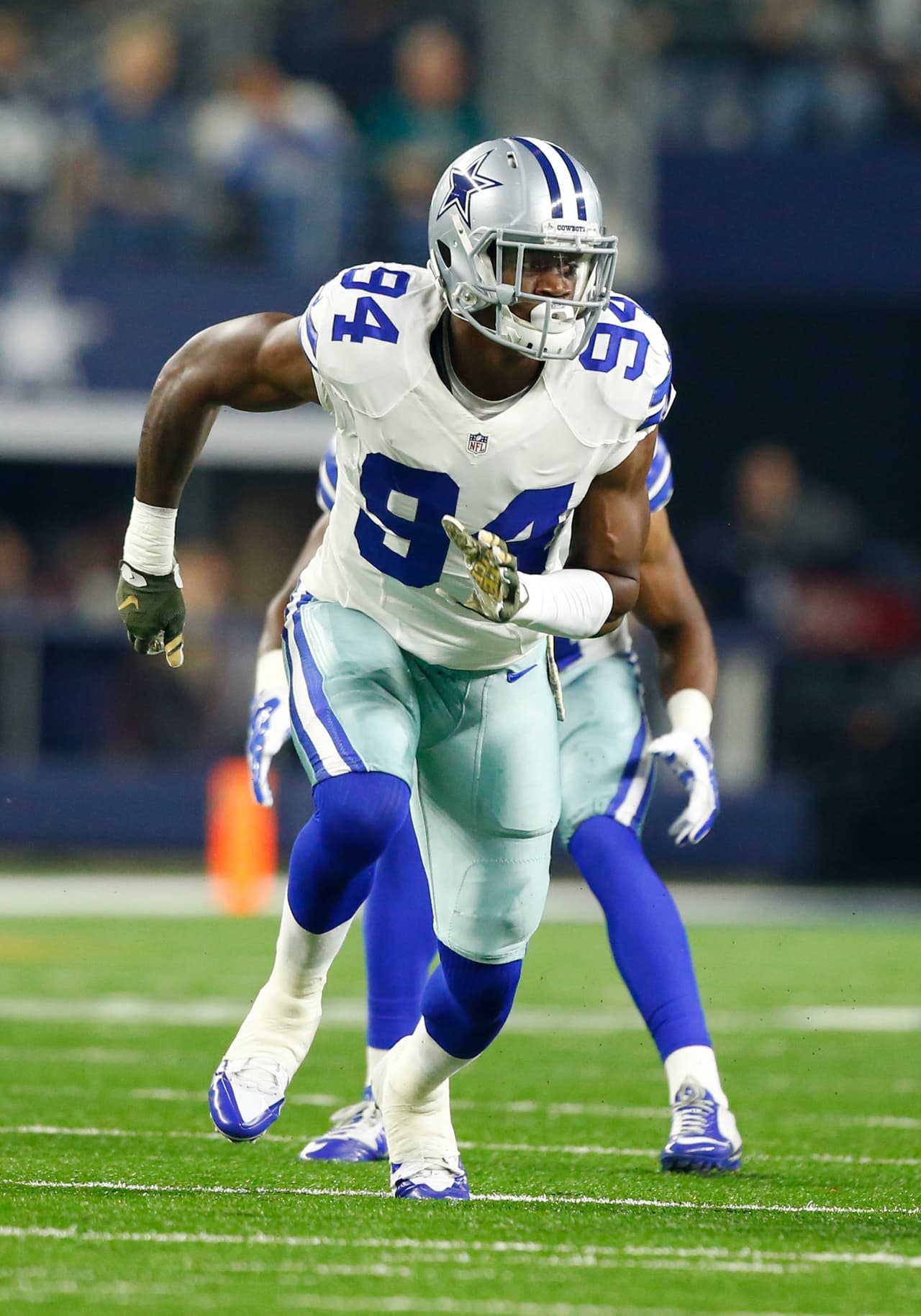Jerry Jones aseguró que Randy Gregory jugará con los Cowboys esta temporada