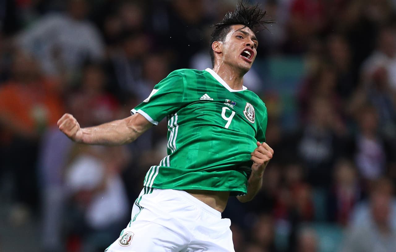 Con un remate de media vuelta al minuto 9 del segundo tiempo, Raúl Jiménez puso un golazo para el 1-1 contra Nueva Zelanda.