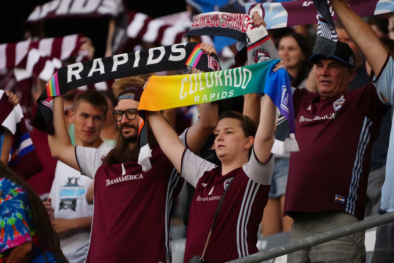 En el Dick's Sporting Goods Park, Colorado Rapids y San Jose Earthquakes igualaron 1-1.
<br>