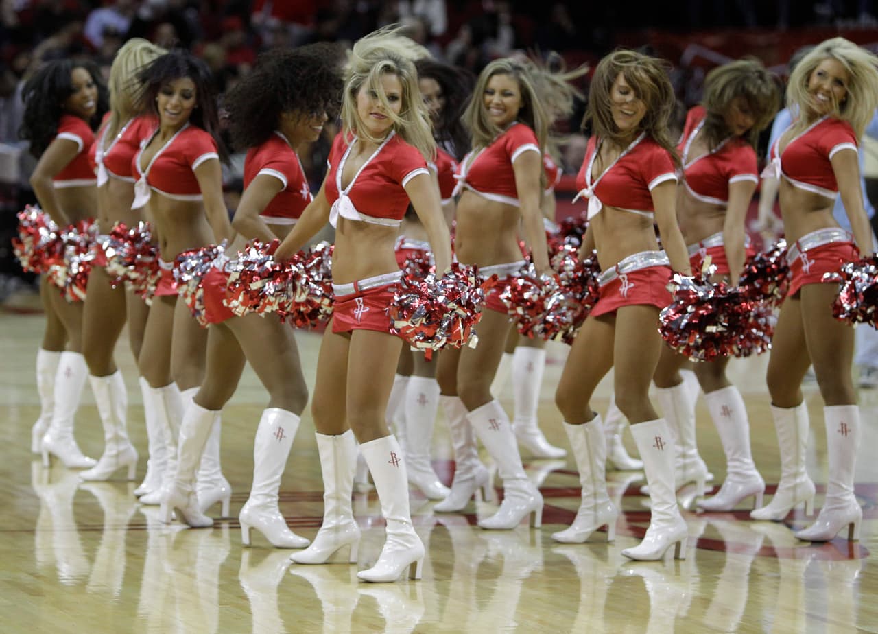 La belleza de las porristas es una de las grandes motivaciones para los Houston Rockets, que con James Harden a la cabeza, espera imponerse en las finales de la Conferencia Oeste en NBA.