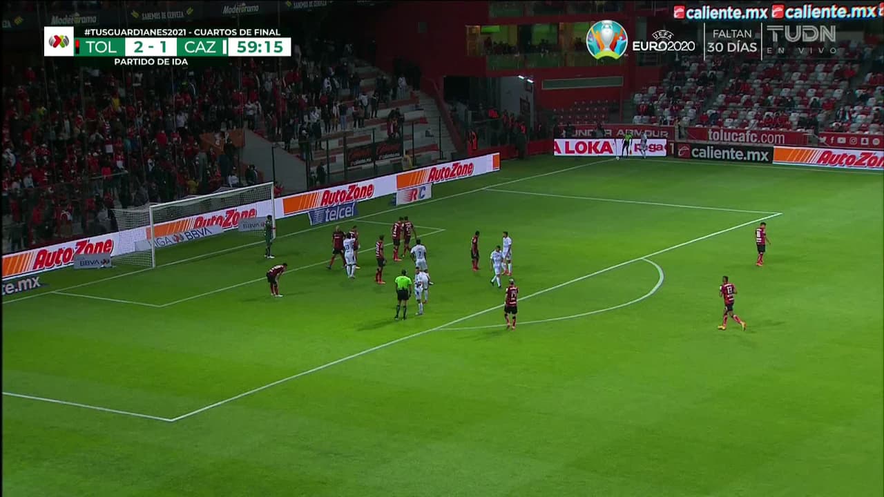 ¡TIRO ATAJADO! disparo por Jonathan Javier Rodríguez Portillo.