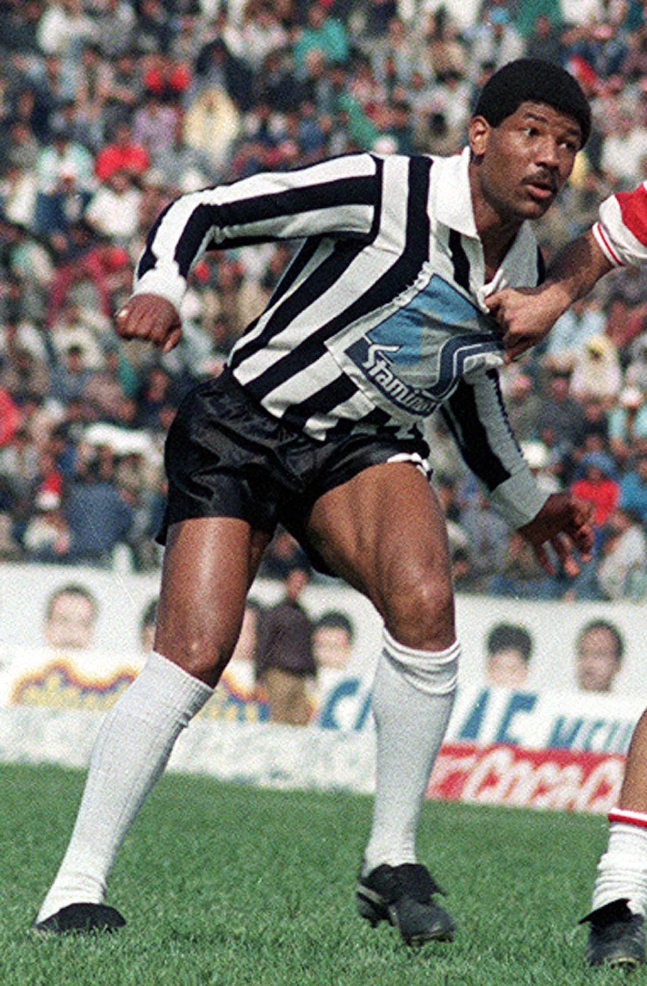 Los atentados del 11 de septiembre de 2001 contra las Torres Gemelas en Estados Unidos tienen un episodio oscuro para el deporte. Y es que el jugador tunecino Nizan Trabelsi, que hizo la mayoría de su carrera en Alemania, estuvo involucrado.