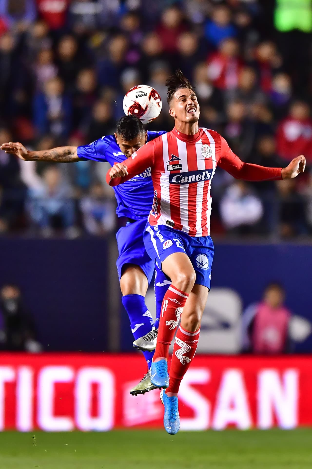 Con goles de Luis Reyes y Germán Berterame, Atlético San Luis gana y manda a Cruz Azul al fondo de la tabla.