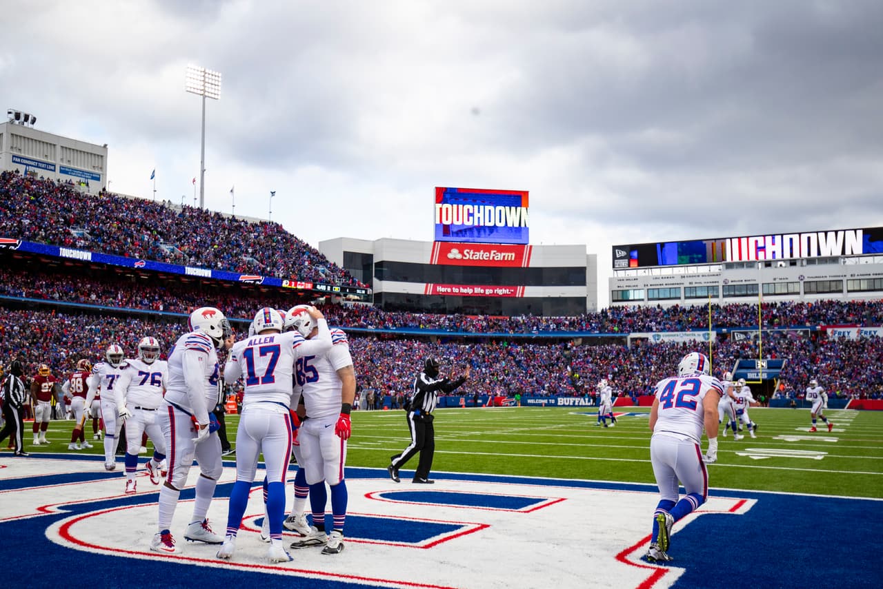 Buffalo Bills
<b> 24-9</b> Washington Redskins | Los Bills logran su sexto triunfo de la campaña y se colocan entre los mejores de la AFC con posibilidades de playoffs.