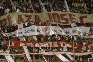 Los fans de Huracán vuelven a celebrar.