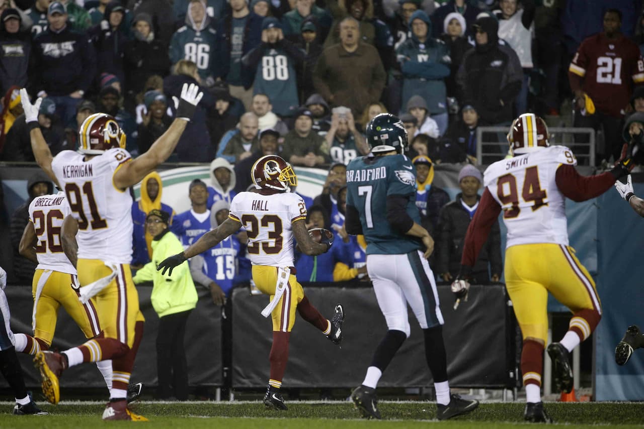 Los Washington Redskins vencieron a los Philadelphia Eagles 38-24 para coronarse en la División Este de la NFC.