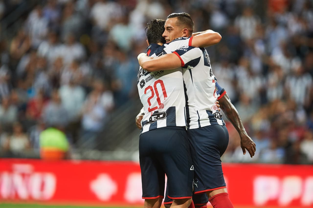 Monterrey arrancó una convincente victoria ante Pumas, que volvió a mostrarse endeble en defensa. Funes Mori y Maxi Meza anotaron para Rayados.
