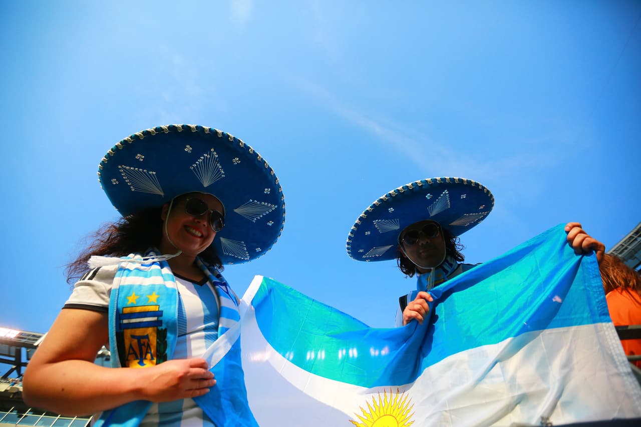 Los aficionados derrocharon pasión en la final del Argentina vs. Chile en el MetLife Stadium de Nueva York.