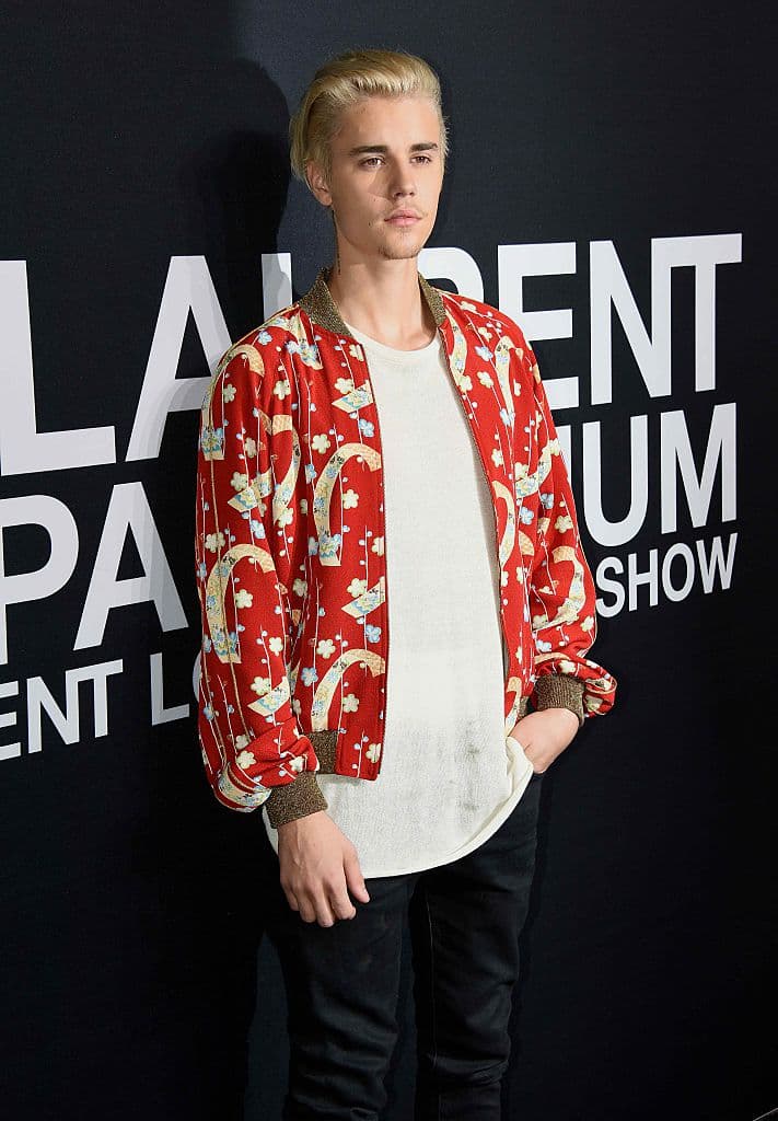 Su adicción llegó hasta el punto de que sus guardias de seguridad le tomaban el pulso para saber si seguía vivo.
<br>