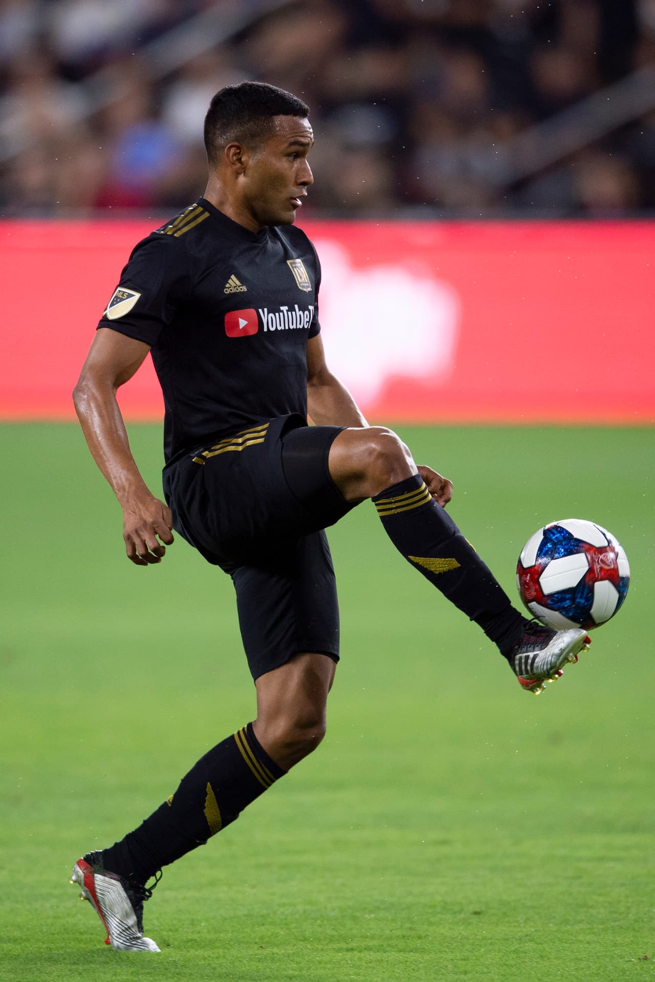 Defensa central: Eddie Segura (LAFC)
