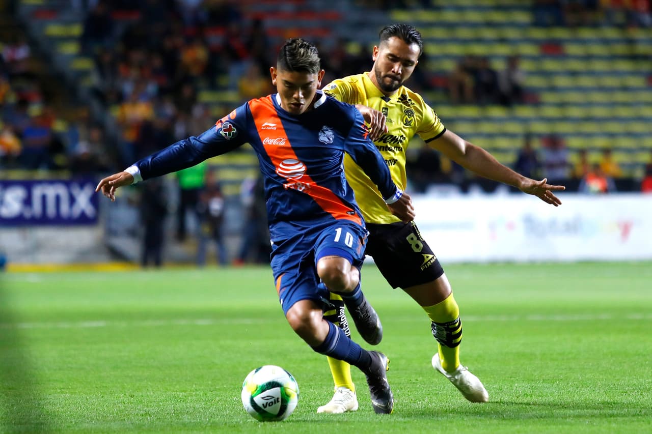 Monarcas no fue capaz de generar peligro de forma significativa en los primeros 45 minutos ante la Franja.