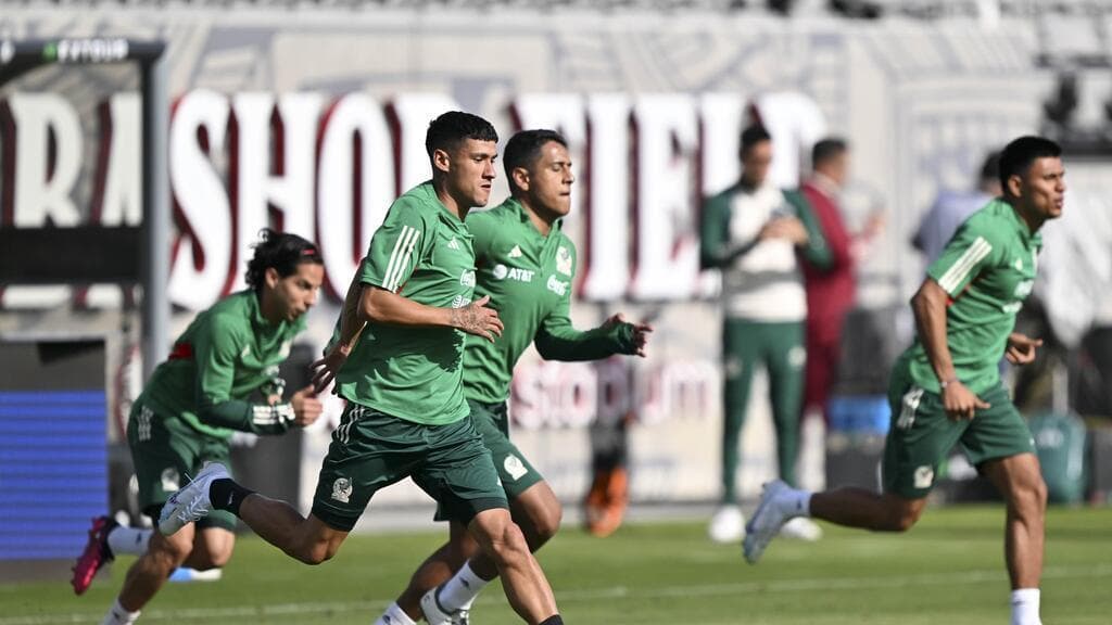 ¡Novedades en el Tri! Cocca perfila alineación para enfrentar a Camerún