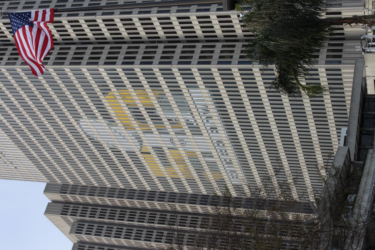 El 50 está por todos lados en el área de la bahía días antes del Gran Juego