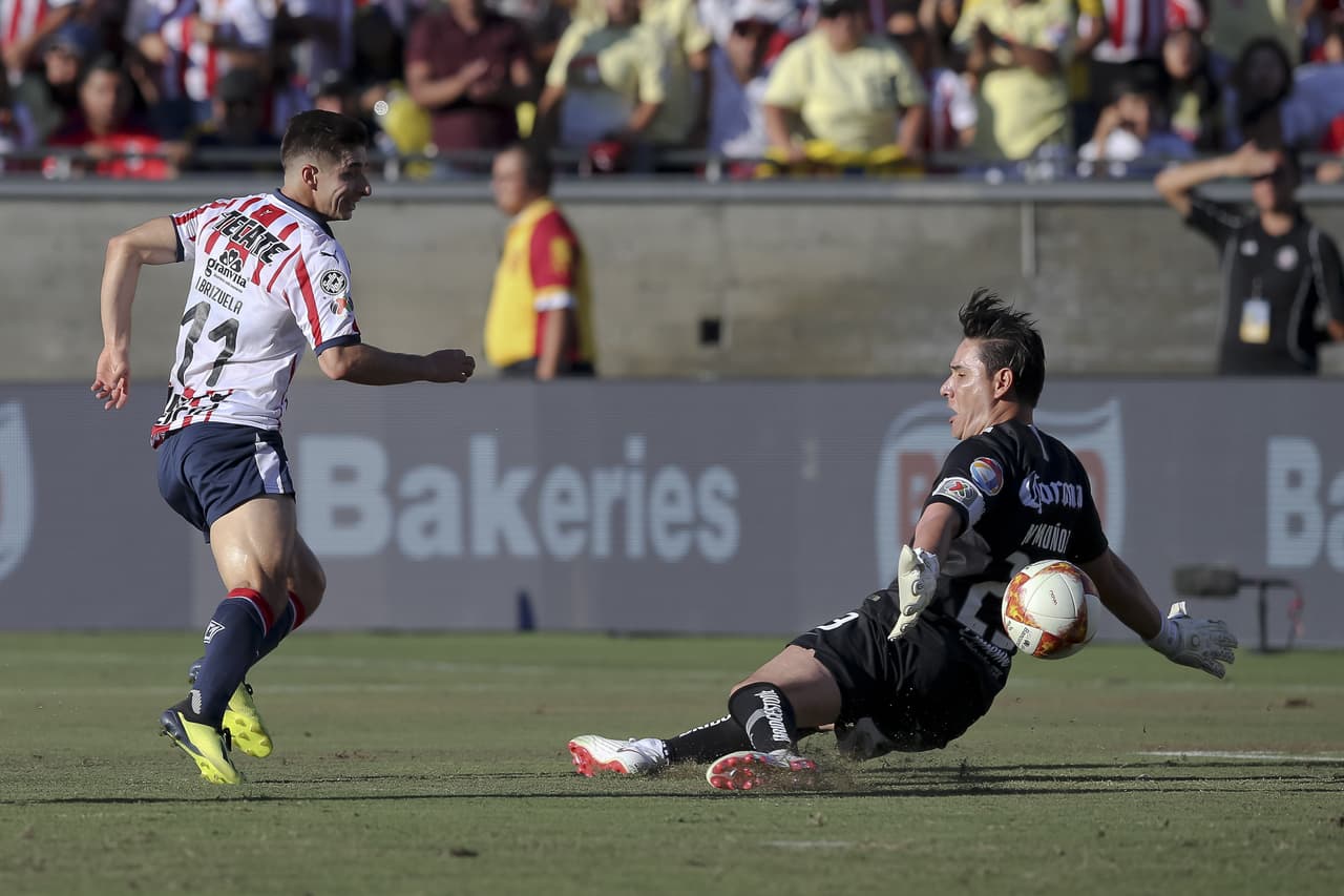 América le permitió al arquero despedirse en plena competencia, a pesar del carácter amistoso del duelo en Estados Unidos.