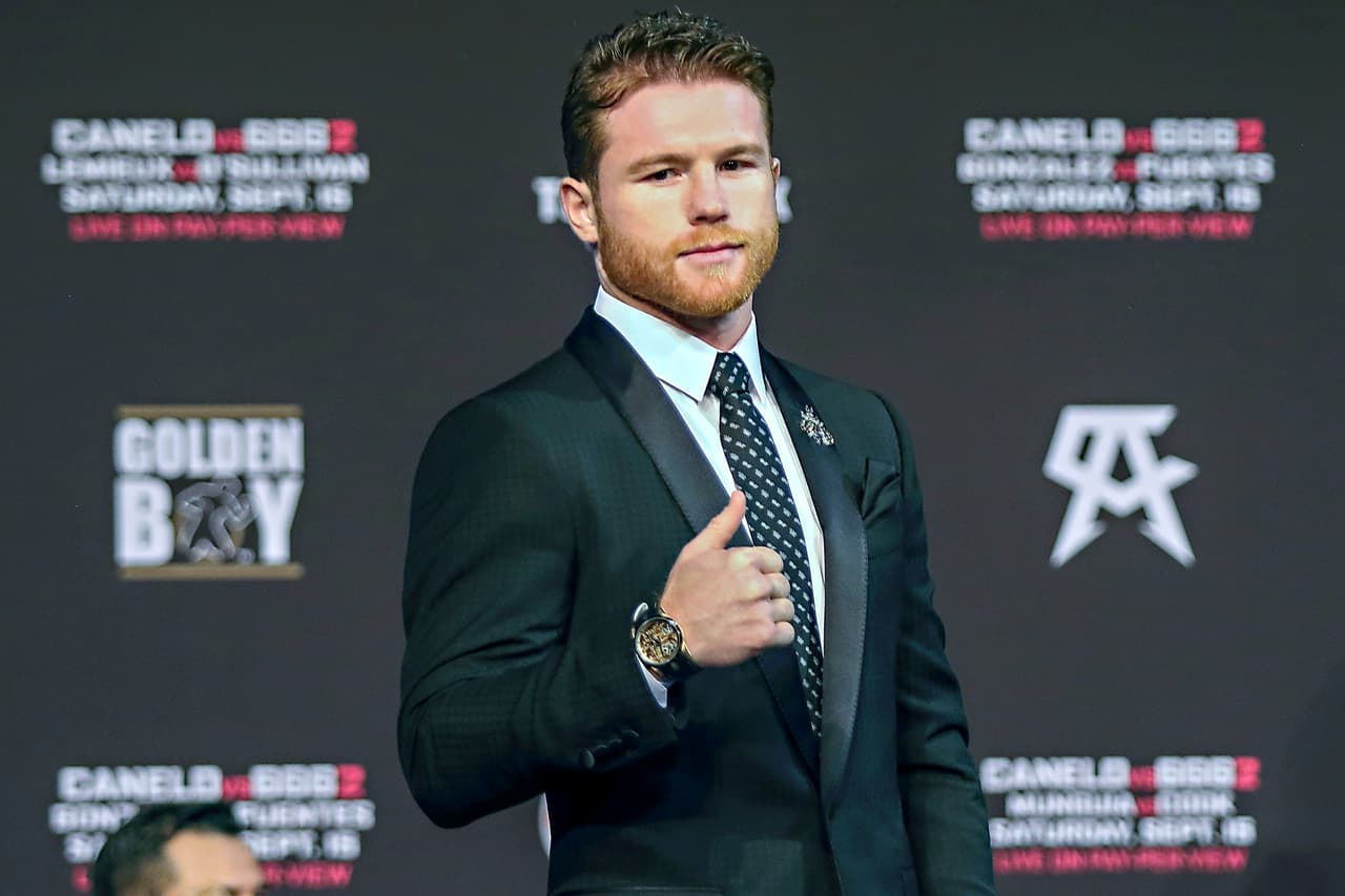 Sobre lo que Canelo piensa de GGG: "Definitivamente es personal. No me cae bien él. Es personal, y lo tomo así. Me hará entrenar más duro y dar un empujón extra para noquearlo el 15 de septiembre".