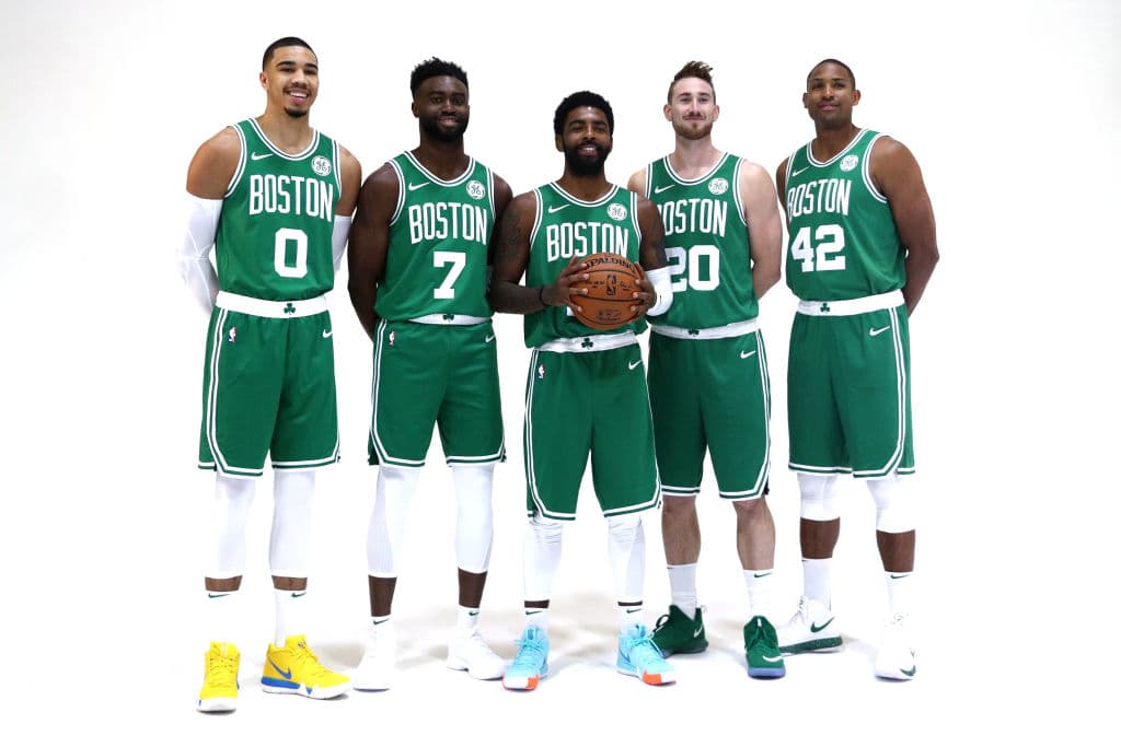 <b>3) Boston Celtics</b>. La mudanza de LeBron al Oeste pone en automático a Boston como el mejor del Este. Si las lesiones no aparecen, este equipo debería ser el rival de los Warriors en las Finales.