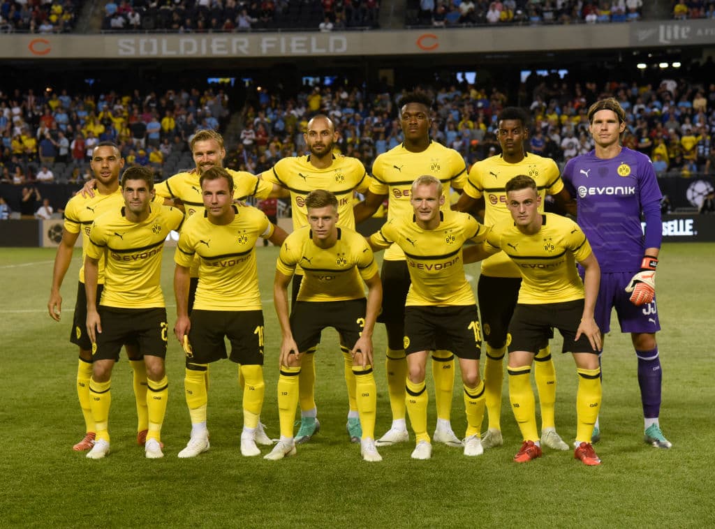 17)
<b>Borussia Dortmund</b>. El equipo germano es uno de los tres miembros de la Bundesliga en este top 20. Su valor según
<i>Transkermarkt</i> es 378.2 millones de euros.